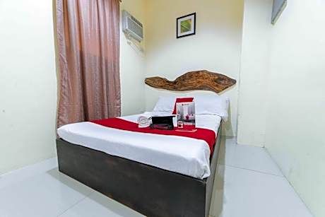 Reddoorz near New Government Center