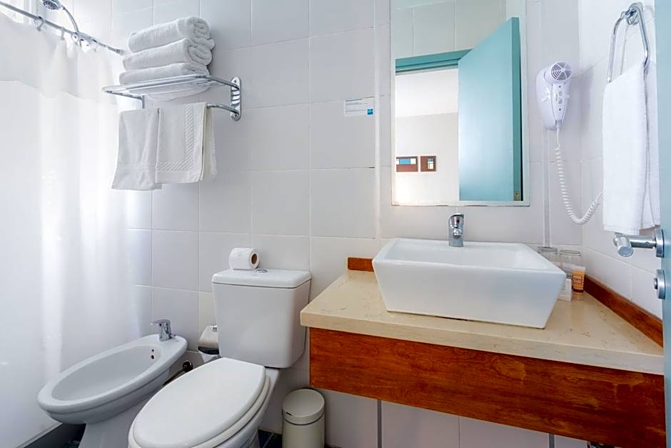 Gran Hotel Brisas del Hum