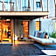 Art & Design Hotel Napura