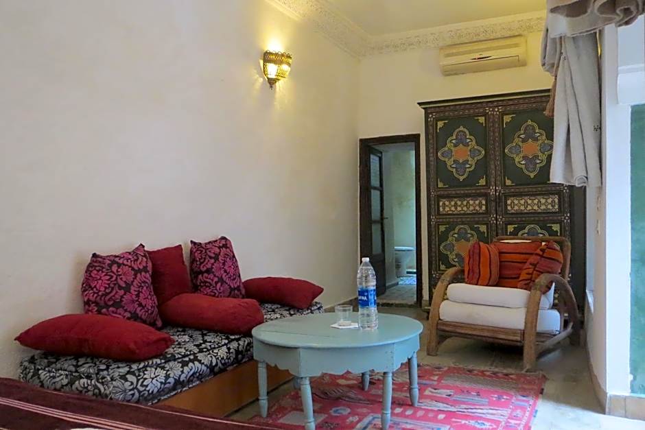 Riad Maizie