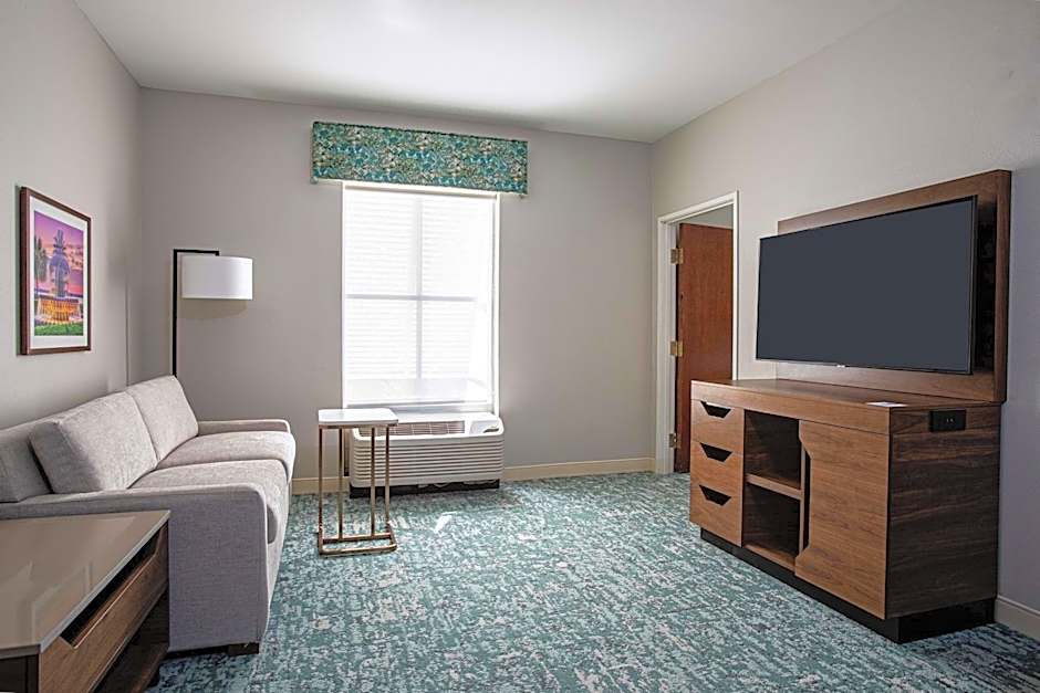 Hampton Inn By Hilton And Suites Charleston/West Ashley