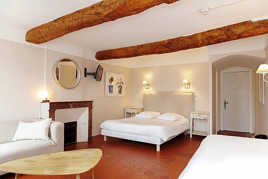 Coq Hotel