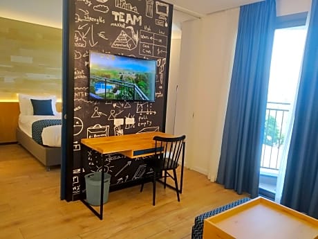 Junior Suite with Balcony