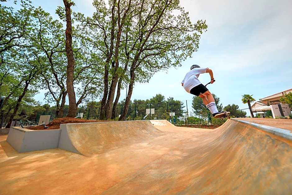 Mobilhome Victoria Camping Lanterna