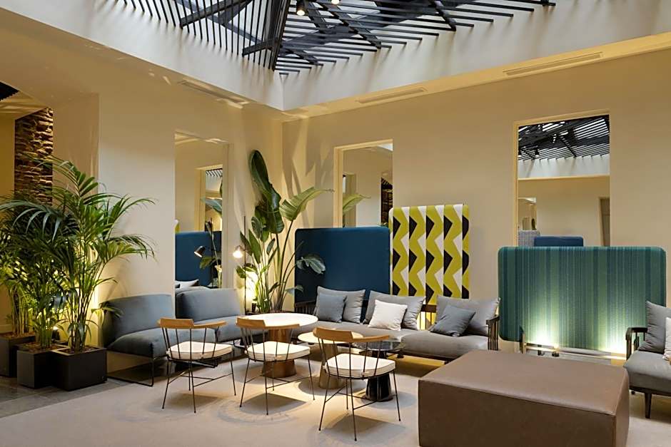 ICON Embassy by Petit Palace