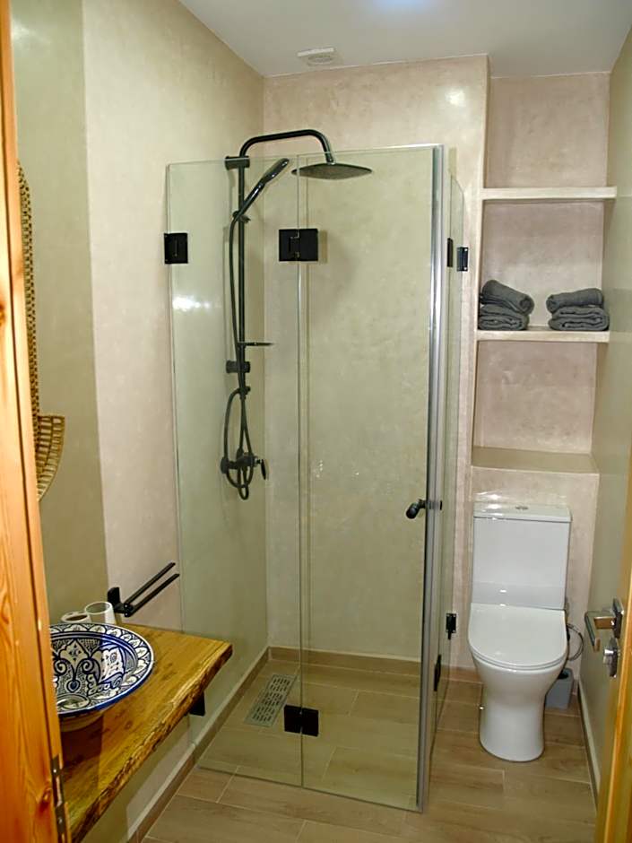 Dar Makai Surf Hotel