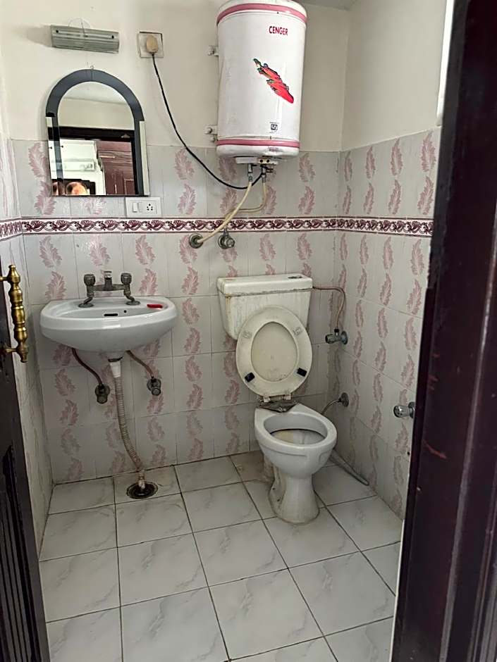 Goroomgo Jewel Pathankot