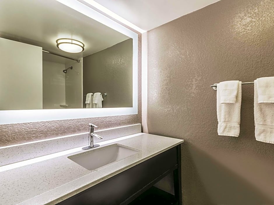 La Quinta by Wyndham Virginia Beach