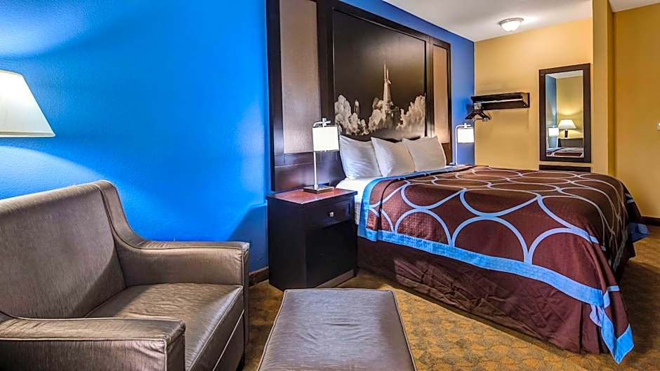 SureStay Plus Hotel by Best Western Alvin