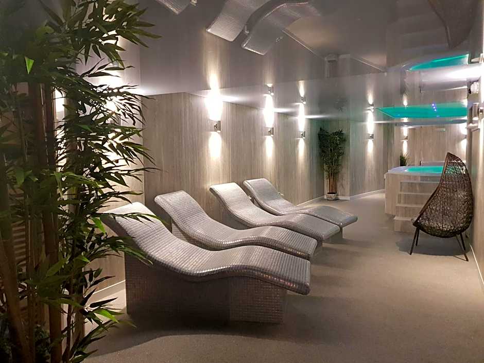 No 47 Marine Terrace