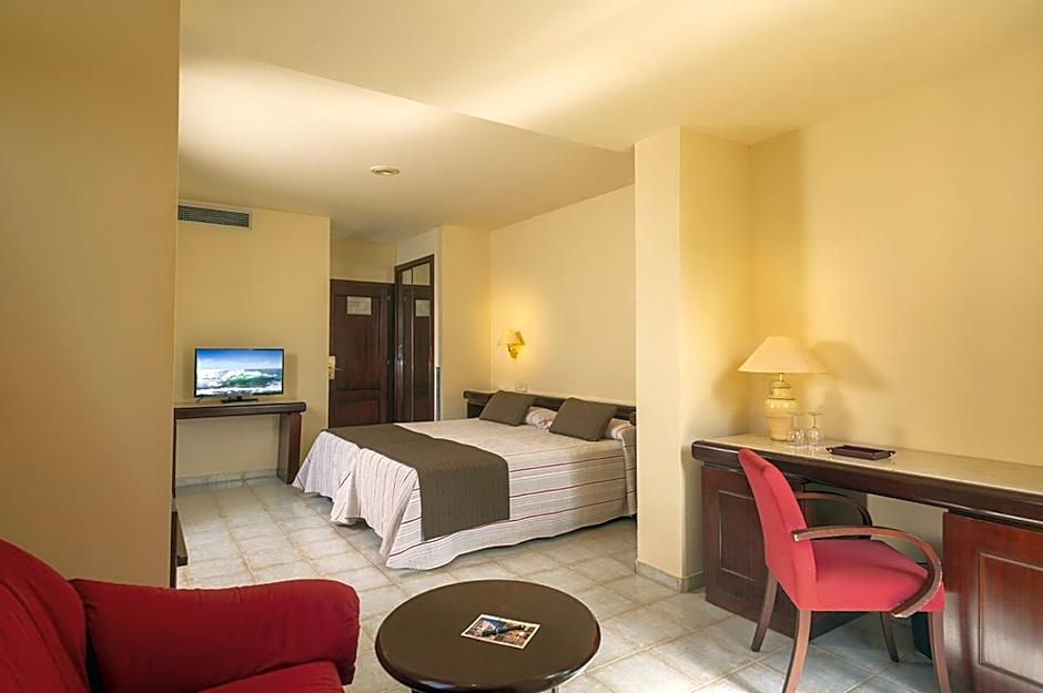 Hotel Guitart Rosa - Adults Only