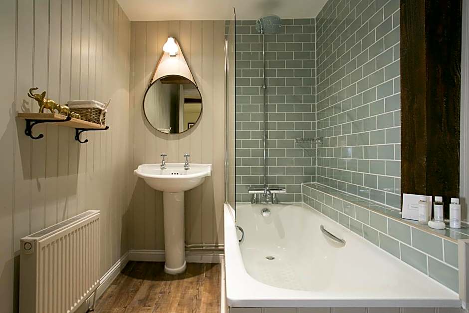 The Elephant at the Market