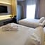 Days Inn by Wyndham Calgary North Balzac