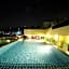 Hemingways Silk Hotel