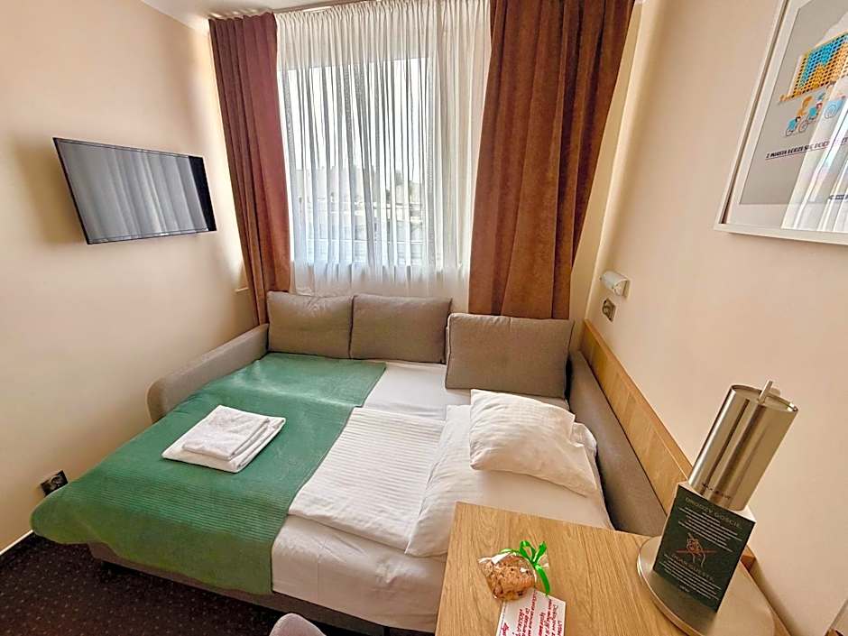 Hotel Boss