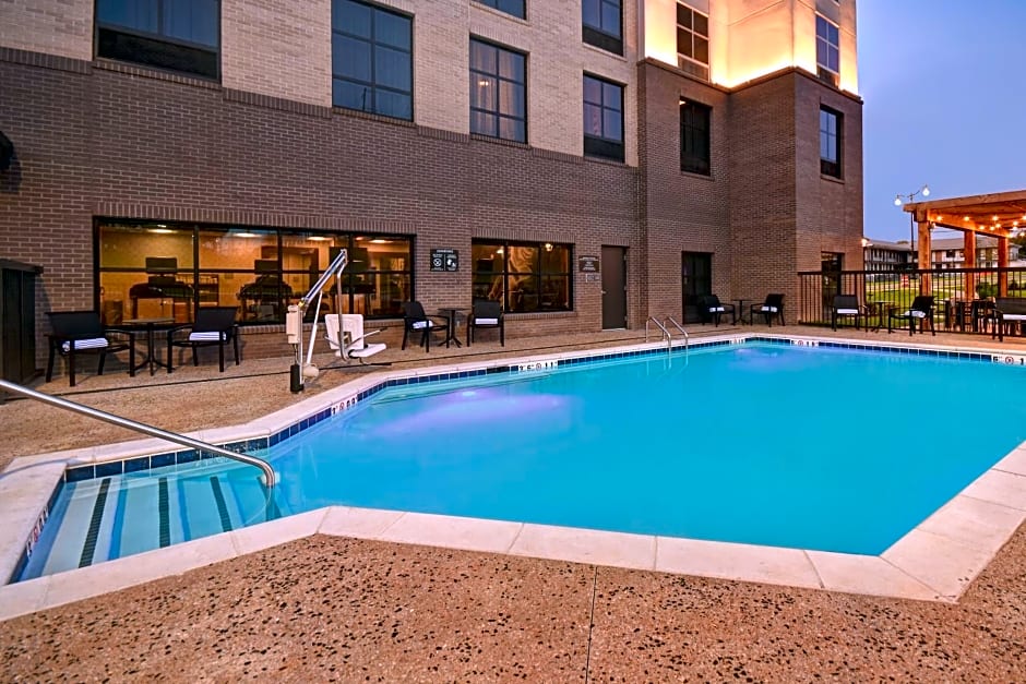 Homewood Suites by Hilton Tuscaloosa Downtown, AL