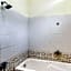Urbanview Hotel Bergas Indah Bandungan by RedDoorz