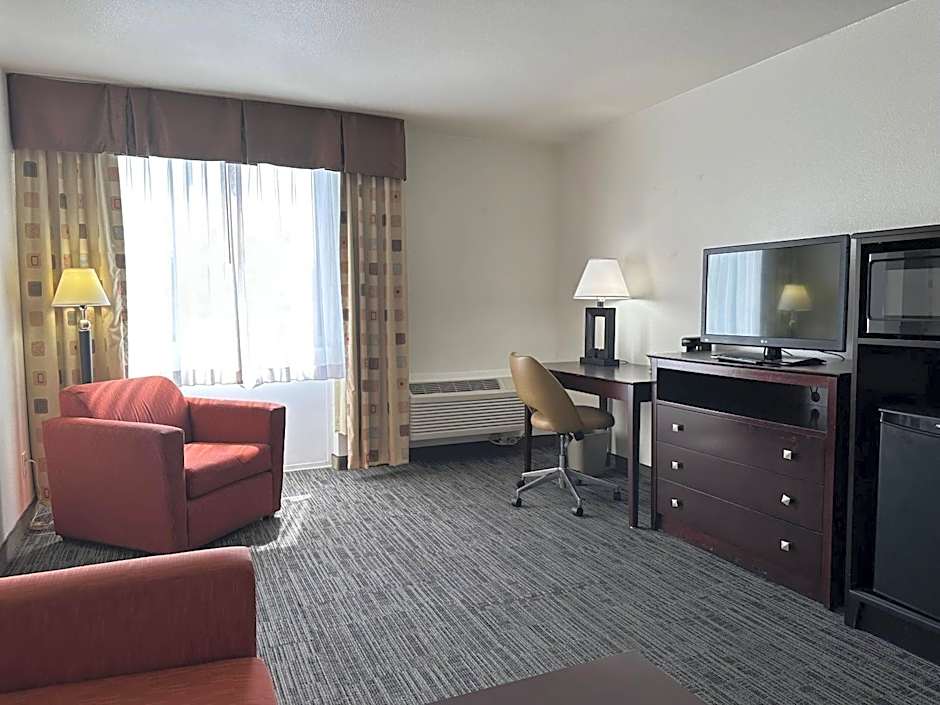 Quality Inn & Suites Everett