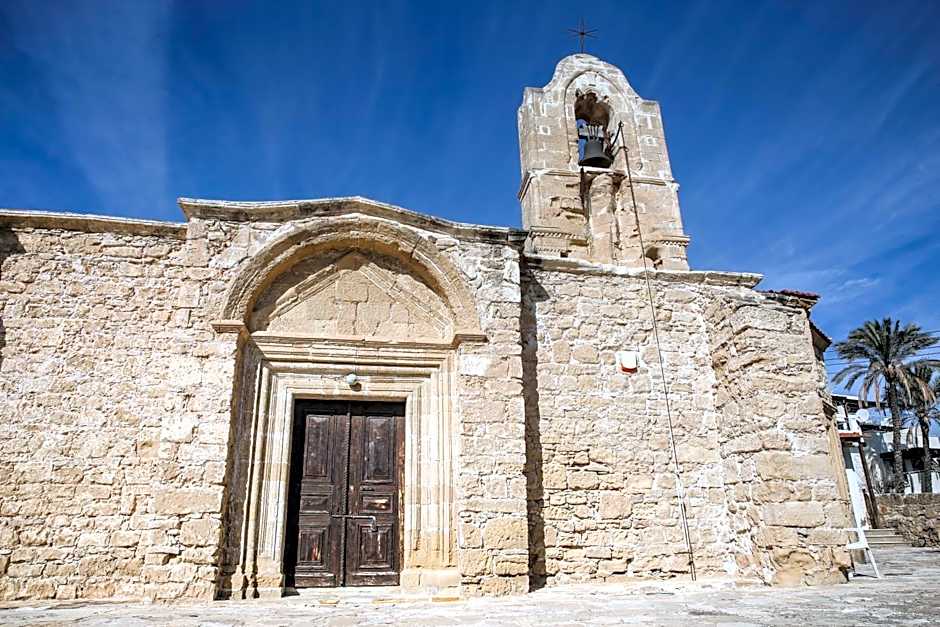 Antonis G. Hotel Apartments