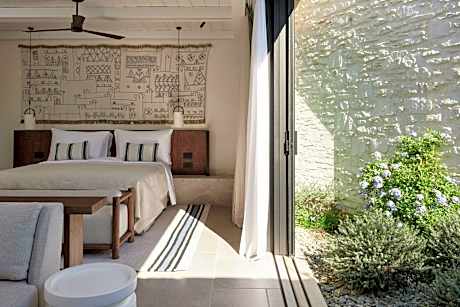 State Suite Private Pool