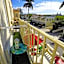 Palm Beach Hotel with Juliette Balconies! 2 blocks from beach! Historic Landmark