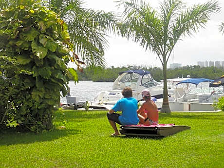 Sotavento Hotel & Yacht Club