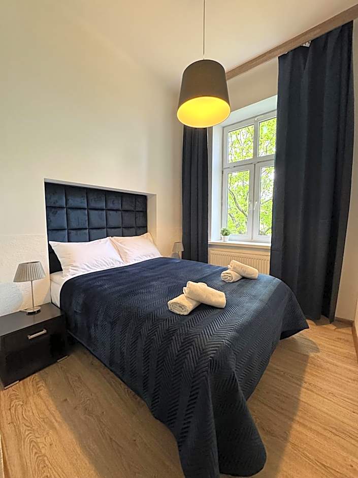 IRIS Aparthotel
