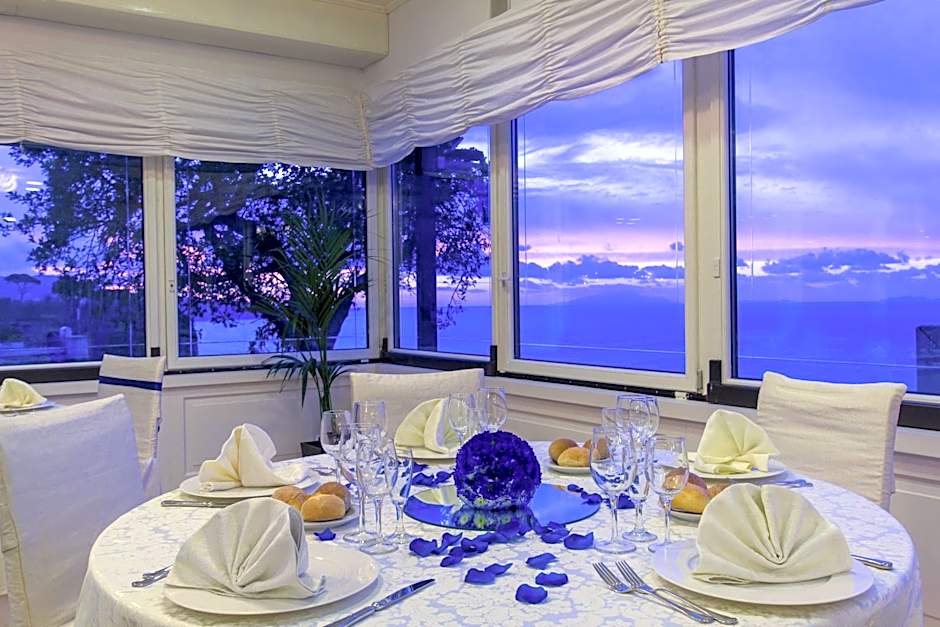 HR Hotel & Spa