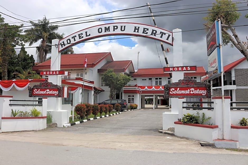 Hotel Ompu Herti