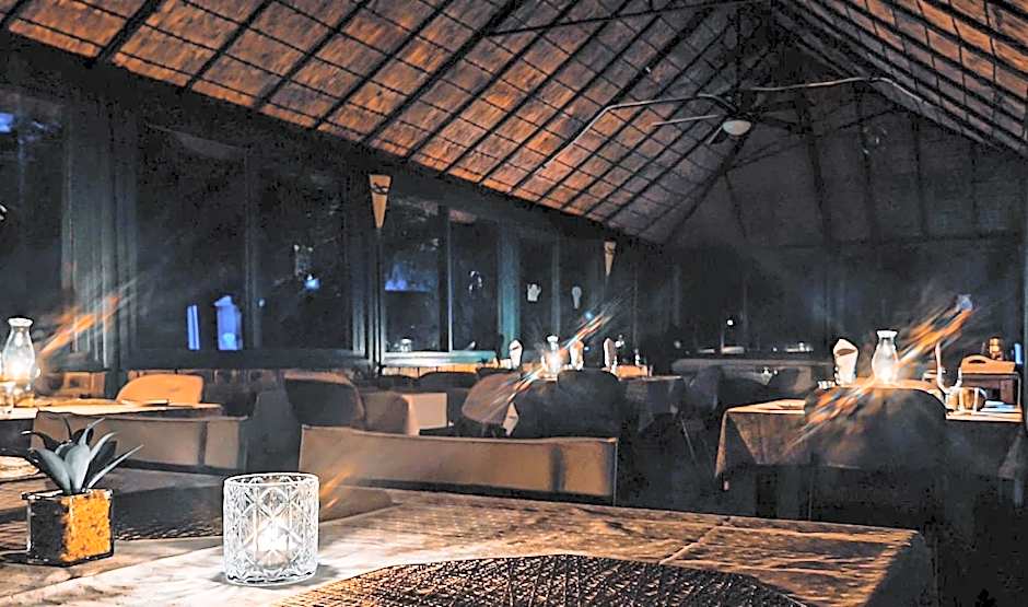 Baluleni Safari Lodge