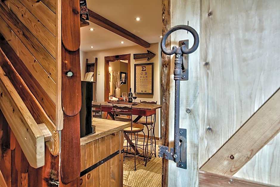 A Suite Retreat - Beyond Bed & Breakfast