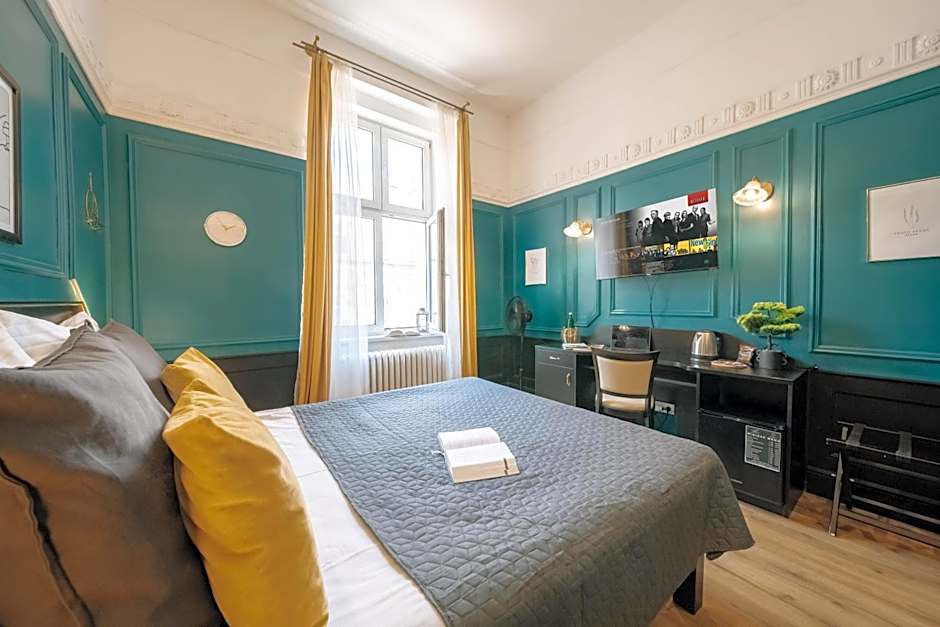 Hotel Praga 1885 by Wagnerstays