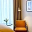 Guildford Harbour Hotel