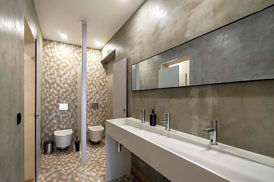 FOREST VILLAS - GUEST HOUSE