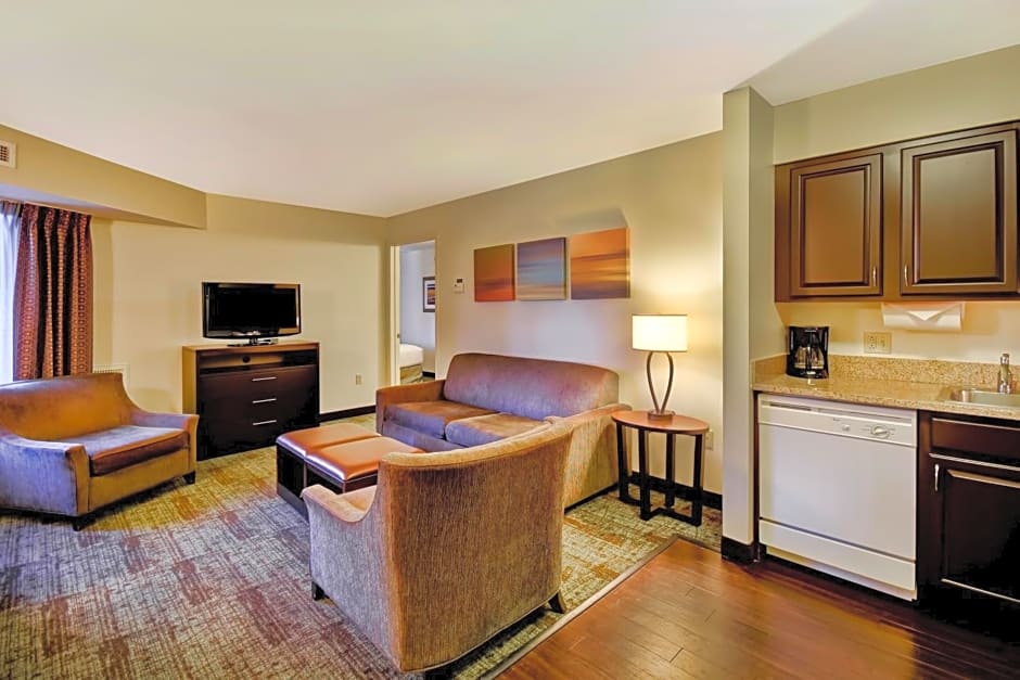 Staybridge Suites Madison - East