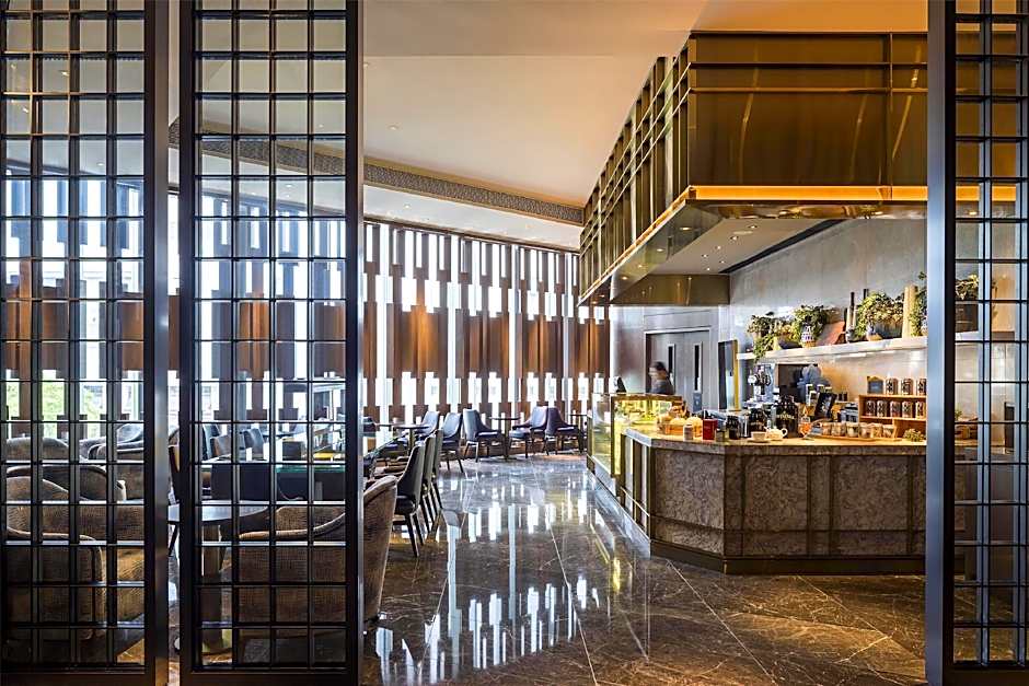 Hyatt Centric Victoria Harbour Hong Kong