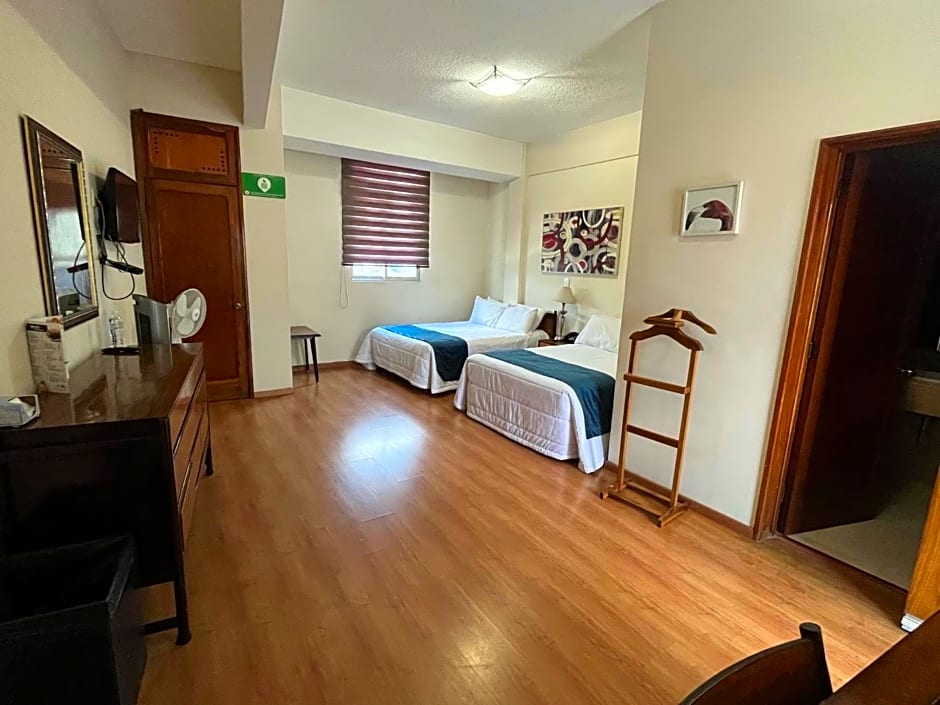 HOTEL TRUEBA