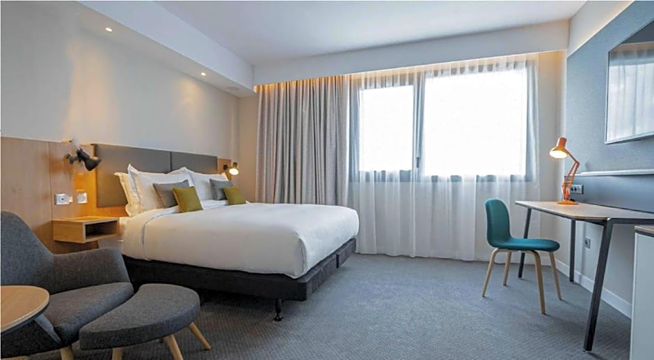 Holiday Inn Dijon Sud Longvic By IHG