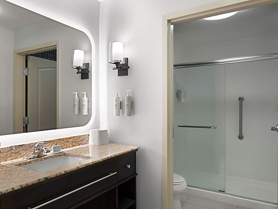 Homewood Suites By Hilton Akron/Fairlawn