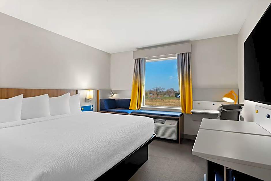 Holiday Inn Express And Suites George Quincy South