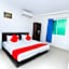 Green Palace Inn