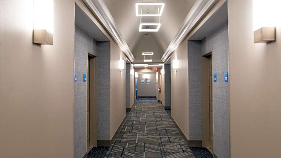 Holiday Inn Express Oakdale By IHG