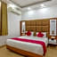 Hotel Rahul Palace