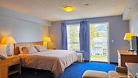 King Suite with Balcony