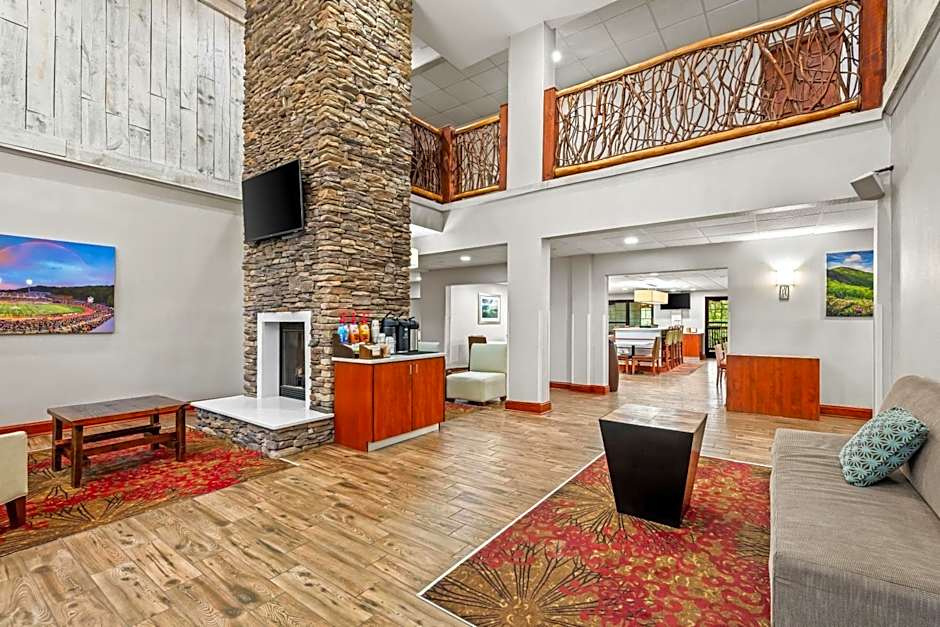 La Quinta Inn & Suites by Wyndham Boone University