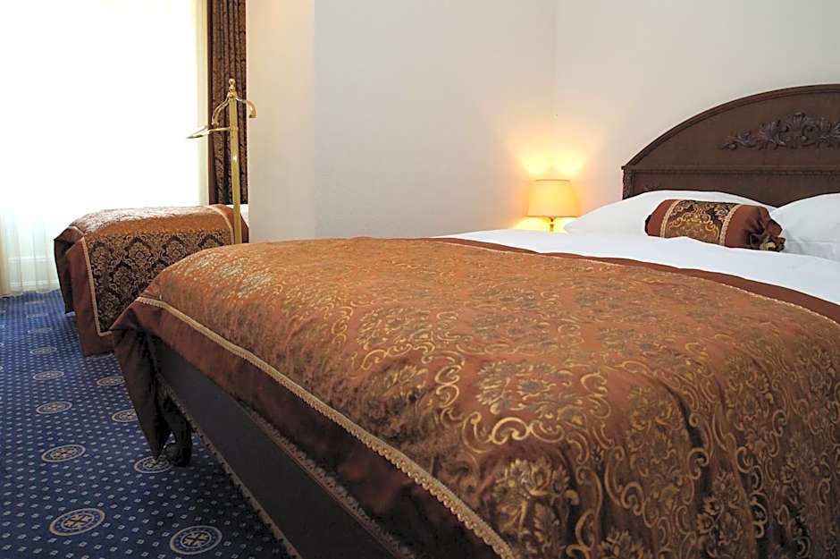 Schloss Hotel Wolfsbrunnen