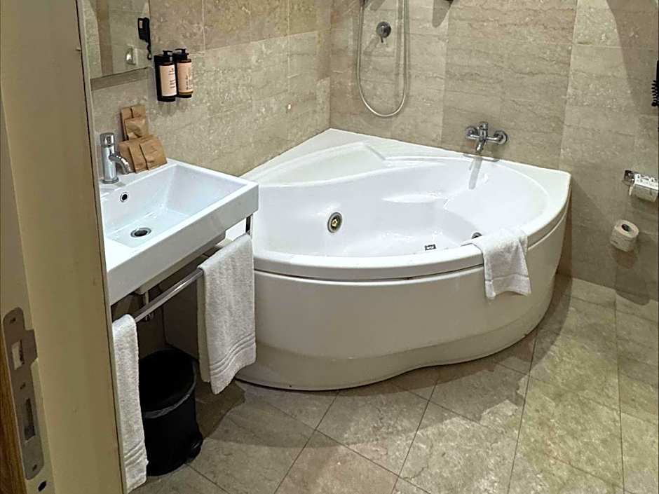 Mercure Roma Centro Saint John