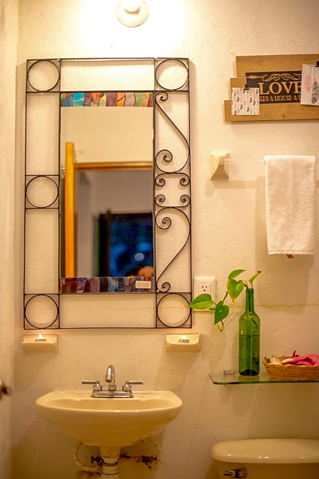 Htl & Villas Comala, alberca , parking, centricas, Petfriendly