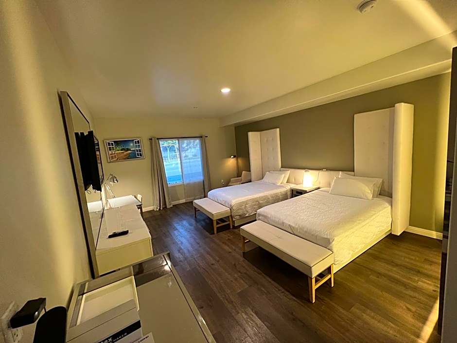 ASPIRE INN & SUITES Orange