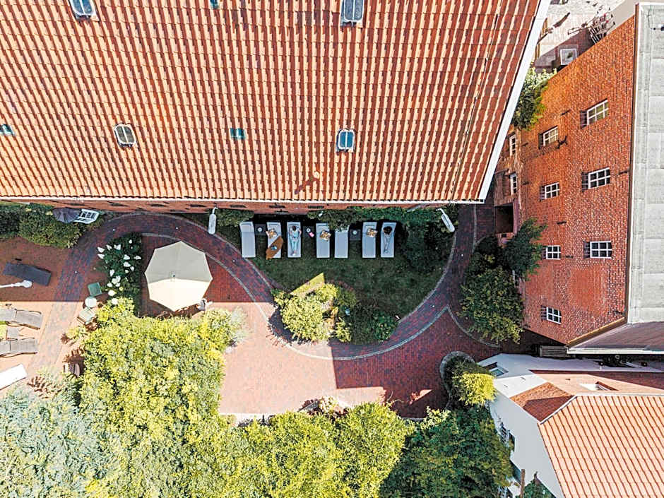 Tides Boutique Hotel - by Romantik